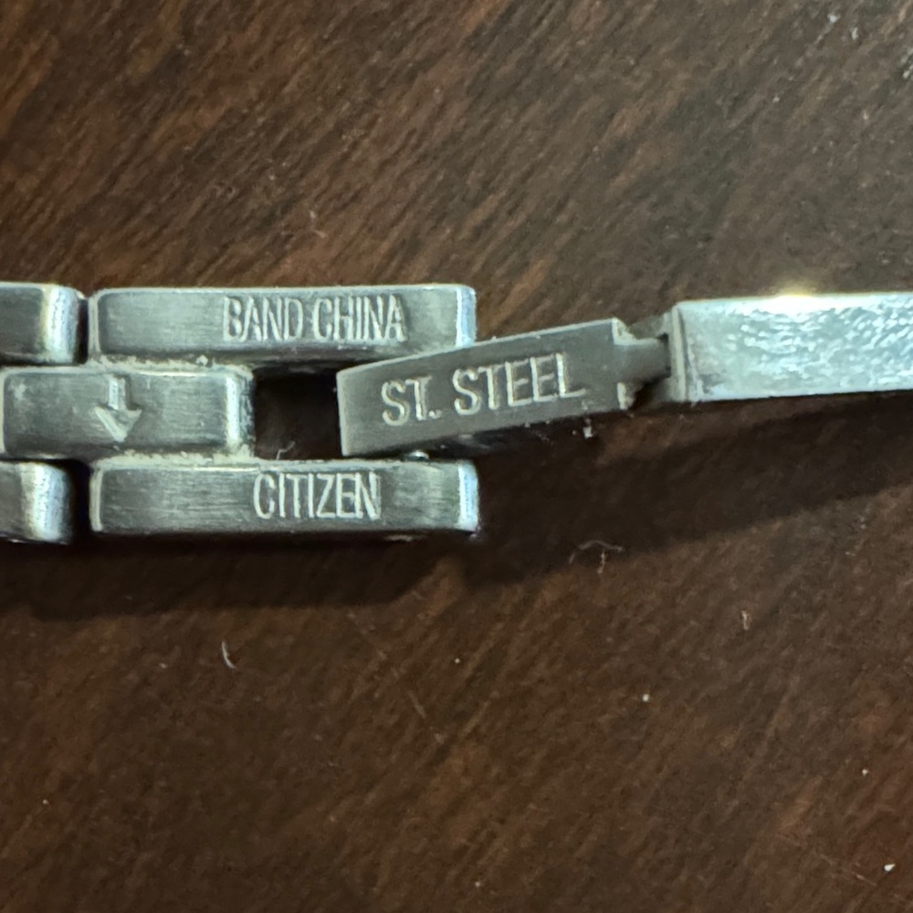 Citizens Women’s Stainless Steel Bracelet (missing 1 stone) vintage - Picture 3 of 7